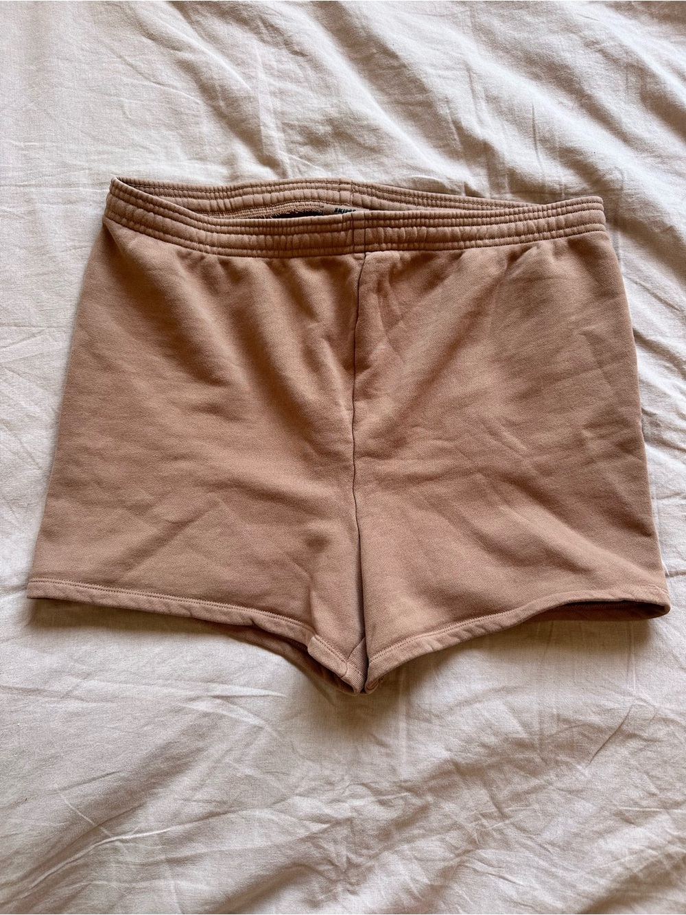 SKIMS High Waist Shorts in Brown Tan